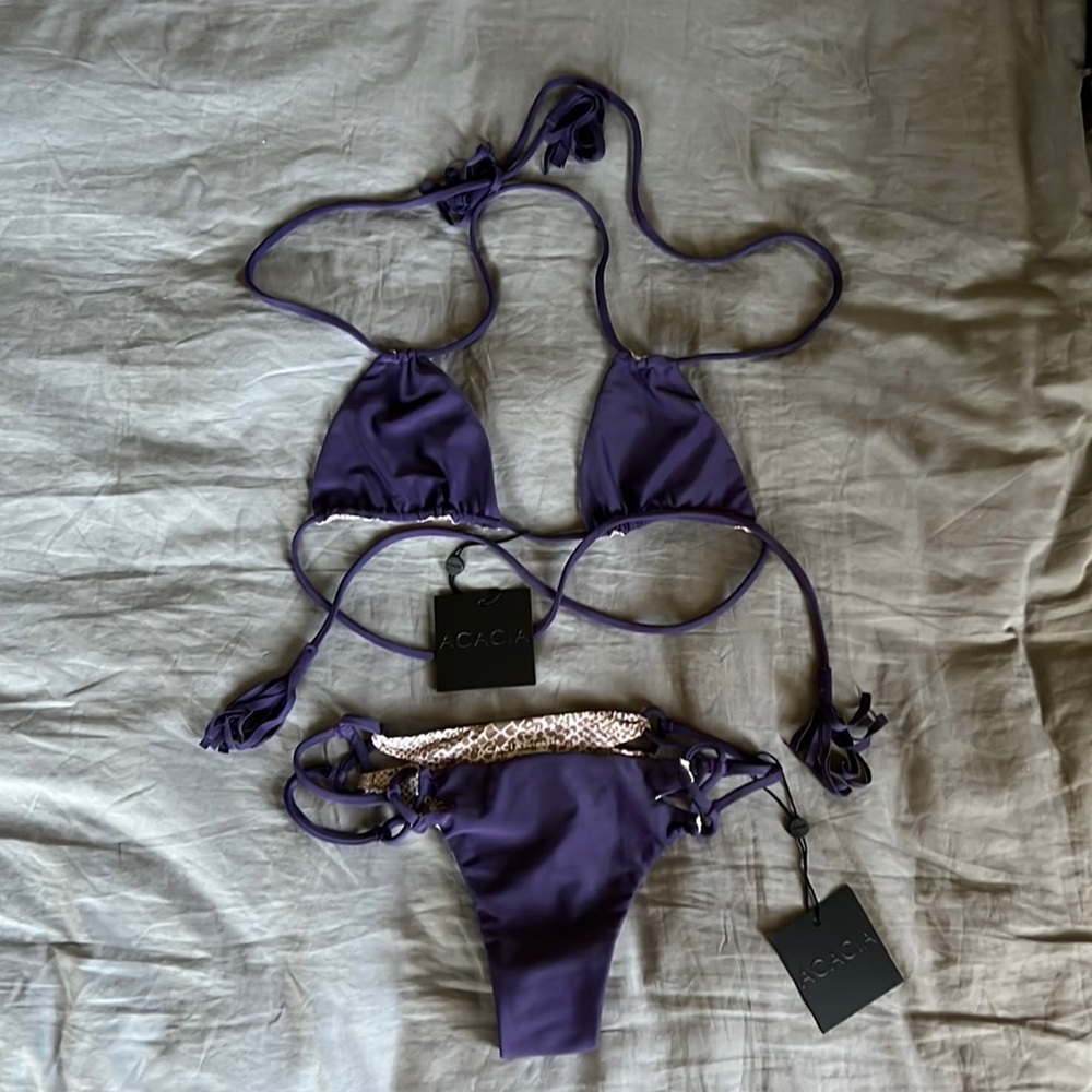Brand New Acacia bikini sz M/L